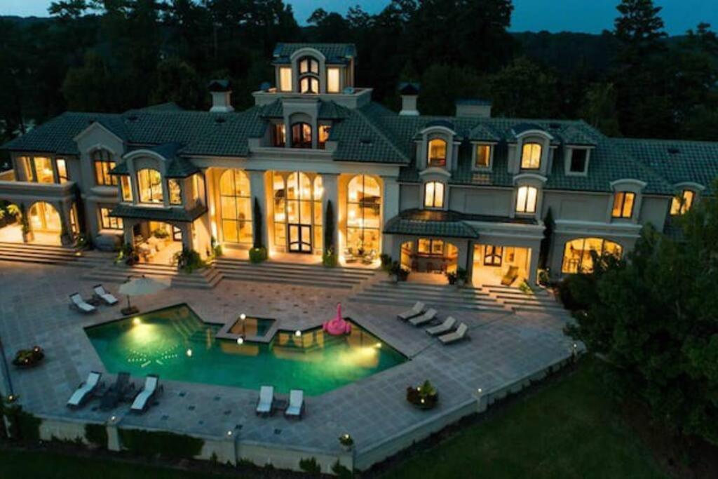 Lakeside Grande Villa Alexander City Exteriér fotografie
